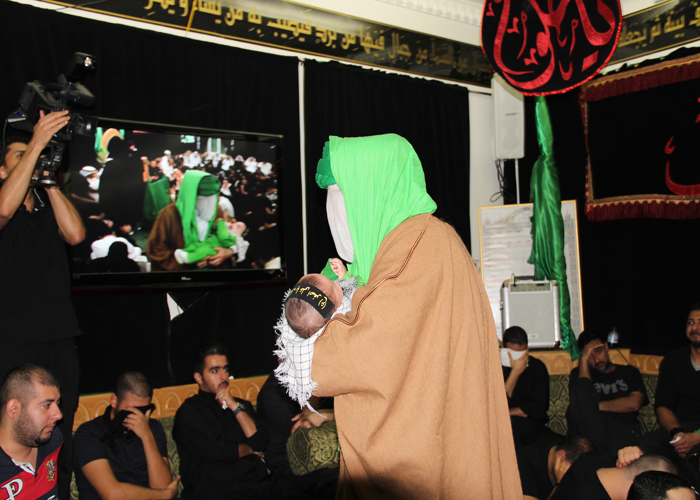 تشبيه الطفل الرضيع 3 2013